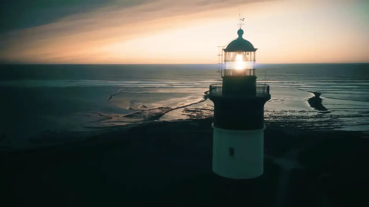 Lighthouse-EmployeeWorks-feature-1