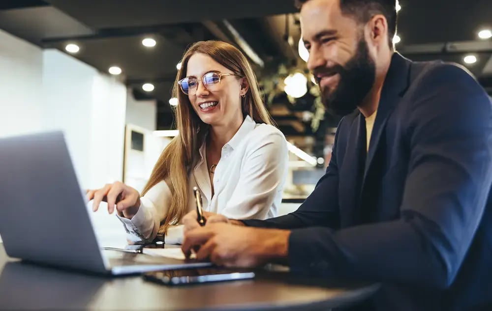 happy-client-with-it-expert-1352833698