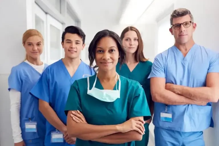 travel-nurse-iStock-1204177269-768x512 (1)-1